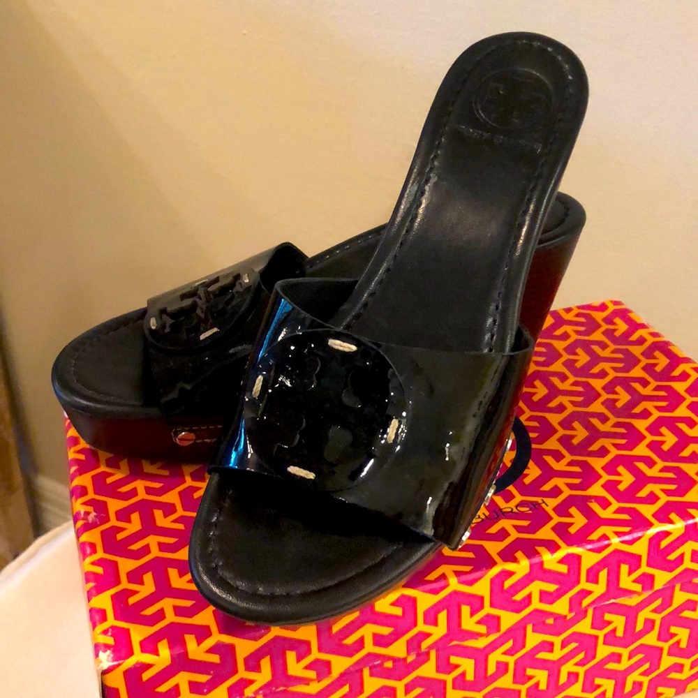 Tory Burch black wedge size 8